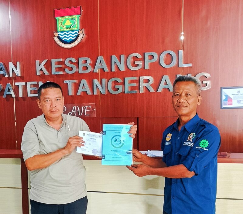 Penyerahan Bukti Kegiatan Organisasi