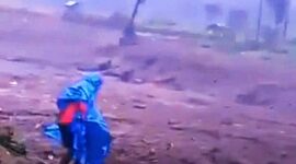 PURBALINGGA — Banjir bandang menerjang wilayah utara Kabupaten Purbalingga setelah hujan deras terus mengguyur sejak Jumat malam (23 Januari 2026).