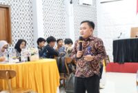 Farco Siswanto Raharjo, S.Sos M.Msi, Dewan Pengarah Organisasi Sistim Komunikasi Pengemudi Nusantara Menyampaikan pandangan resmi terkait implementasi kebijakan Zero Over Dimension Over Load (Zero ODOL). 