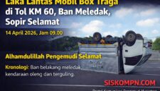 laka lantas mobil box traga km 60 akibat ban meledak