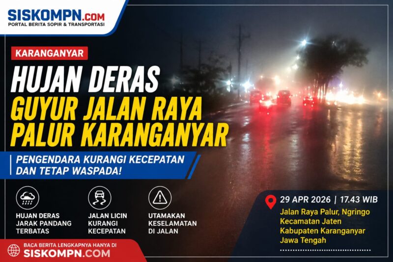 Kondisi hujan deras Jalan Raya Palur Karanganyar saat malam hari, pengendara kurangi kecepatan karena jalan licin