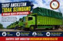 Sejumlah truk logistik terparkir dengan muatan tertutup terpal di area distribusi. Sopir truk mengeluhkan tarif angkutan yang tidak seimbang dengan biaya operasional yang terus meningkat. Foto: ANTARA FOTO